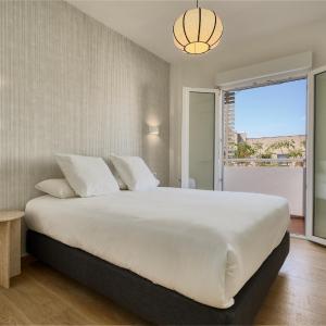 SUNN Apartments Amador de los Ríos, by Homing U