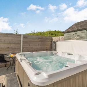 4 Bed in Haverfordwest oc-88331