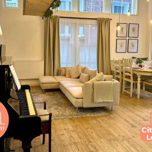 Stunning City Centre Loft, 2 Bed 2 Bath
