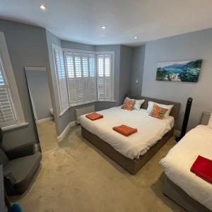 Home in Greenwich near the O2