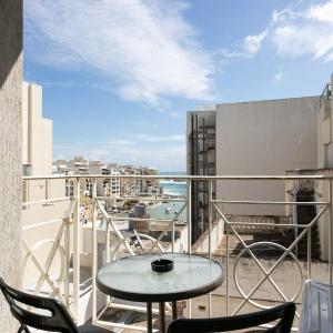 St Julians 2BDR Flat with Seaview by PMI Malta