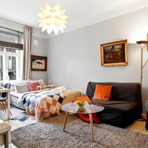 Luxhousing apartment with city view
