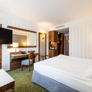 Hotel Lord - Warsaw Airport