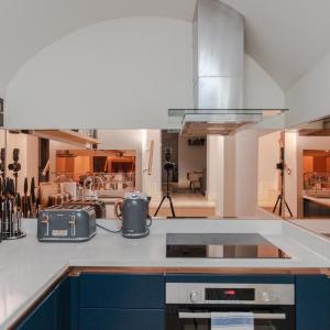 Spacious and Modern Apartment in Pimlico