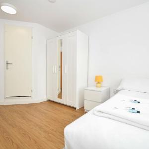 Cosy Budget En-suites Liverpool - Kitchen Additional Cost