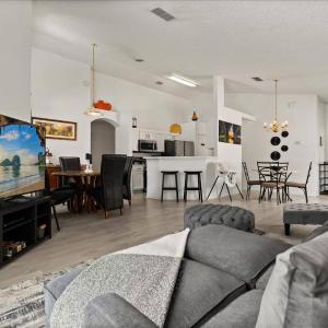 4 Bedrooms 3 Bathrooms Terra Verde 210HB