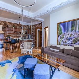 Top Center Relax, NDK & Vitosha str, FREE Secured parking