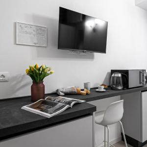 Italianway - The B Village Standard