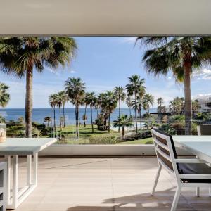 Modern frontline beach - Estepona