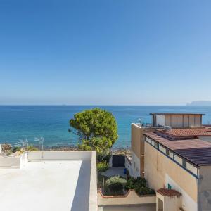 La Loggia sul Mare