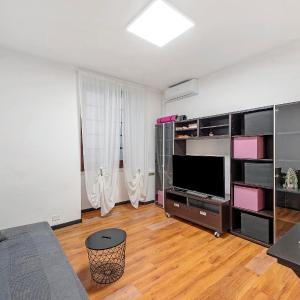 Historic Central Apartment