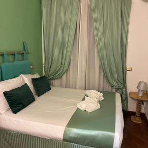 B&B Rifugio di Roma upon Metro B pvt bathroom pvt balcon