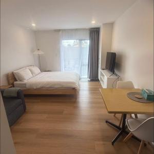 Cosy Ellerslie Studio Apartment