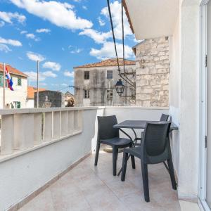 Apartments by the sea Marina, Trogir - 10327