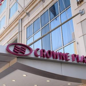 Crowne Plaza Cleveland at Playhouse Square by IHG