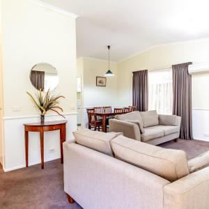Silver Birches Holiday Village - Unit 10