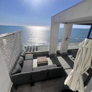 Luxury Penthouse with Full Sea View