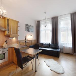 Old Town Melantrichova Apartment