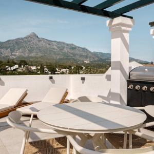 Aloha Gardens Rooftop Terrace Pools Views
