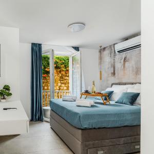 Amaro Luxury Room & Studio Apartman with Balcony