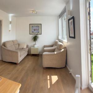 Two Floor Flat in Town Center