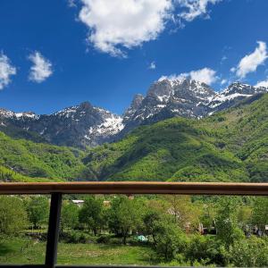 Vila Shkalla