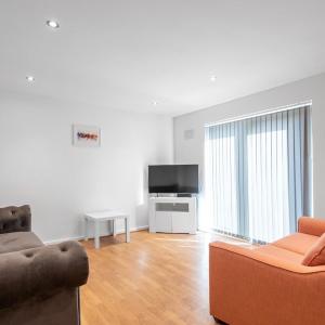 3 Bed Home Near Anfield - Perfect for Football Fans