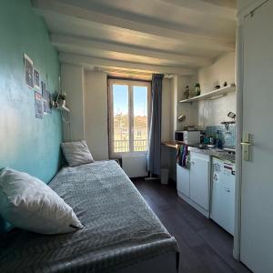 SKY BUBBLE Bright Cosy Studio in Lyon