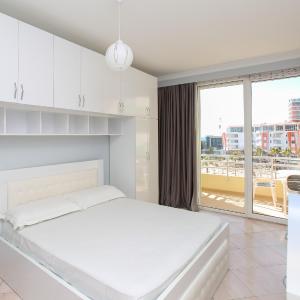 Sea View 1-Bed Apartment in Vlore