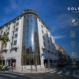 Goldstar Resort & Suites