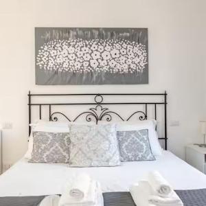 White King Rooms