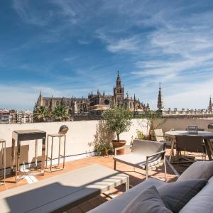 Puerta del Leon by Home at Homes