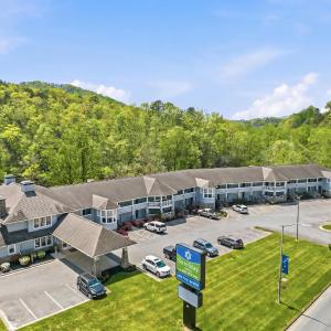 SureStay by Best Western Cherokee on the River