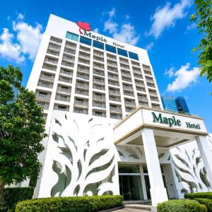 Maple Hotel