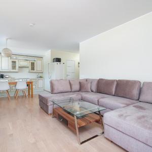 Padriku Apartment with a balcony,near to central,Self Check In 24 7,FREE Parking