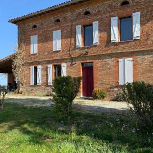 Panoramic Views Of The Pyrenees In Lauragais