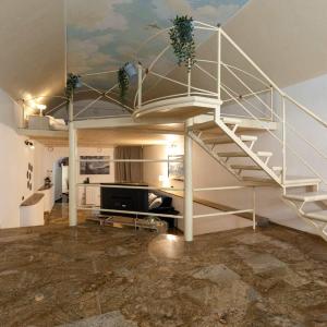 Taverna degli Artisti - Immobili e Soluzioni Rent