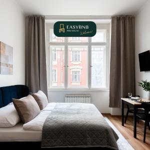 Bright Studios near Old Town & Excellent City Access by EasyBNB Premium