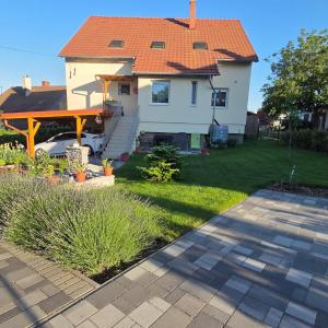 Dália Apartman