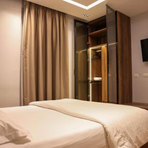 PIN Apartment - 3 Min to Skanderbeg