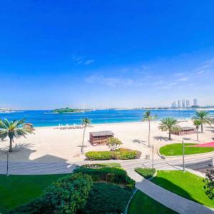 Free housekeeping visits during your stay - StayShort - Elegant 1BR Haven for 3 in Palm Jumeirah