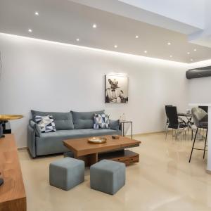 Elegant Oasis 2 BR Apt near the Marina & the Beach