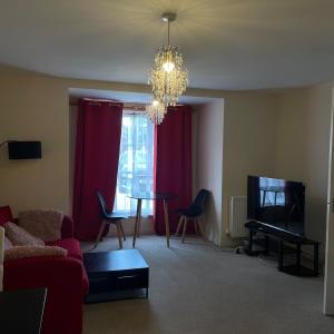 2bdroom city center house Perfect for contractors