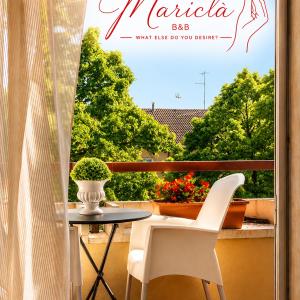 Mariclà Boutique Rooms with Balcony & Free Parking