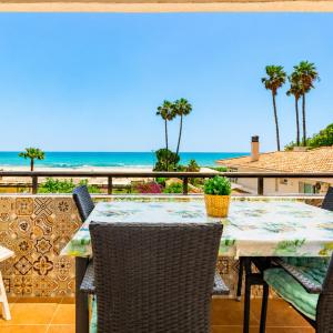 Isola Beachside Apartment