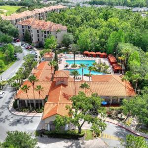 Resort Getaway, Private Balcony, 2 Bedroom, 2 Bathroom, Top Floor, Corner Unit, near Elevator