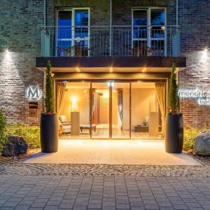 Mondrian Suites Berlin am Checkpoint Charlie