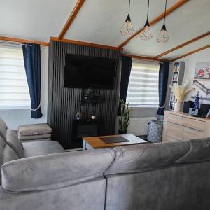 Dog Friendly 8 Berth Lodge, 600 Yard's From The Beach In Hunstanton