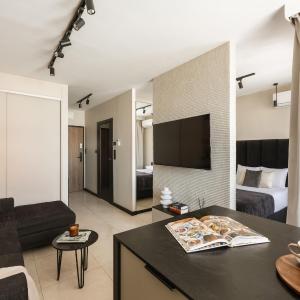 URBAN APARTMENTS Opolska 10 No 89 - Balcony - Air Condition - Rooftop Garden - Free Garage