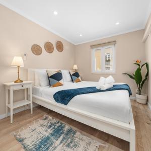 1 Bedroom Apartment - Patio - Central Lisbon - AC